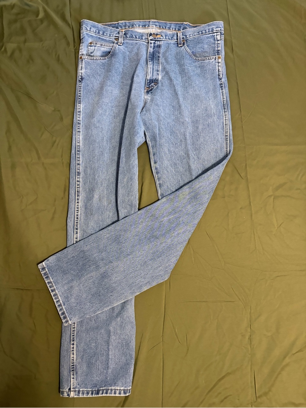 Classic Light Wash Straight Jeans